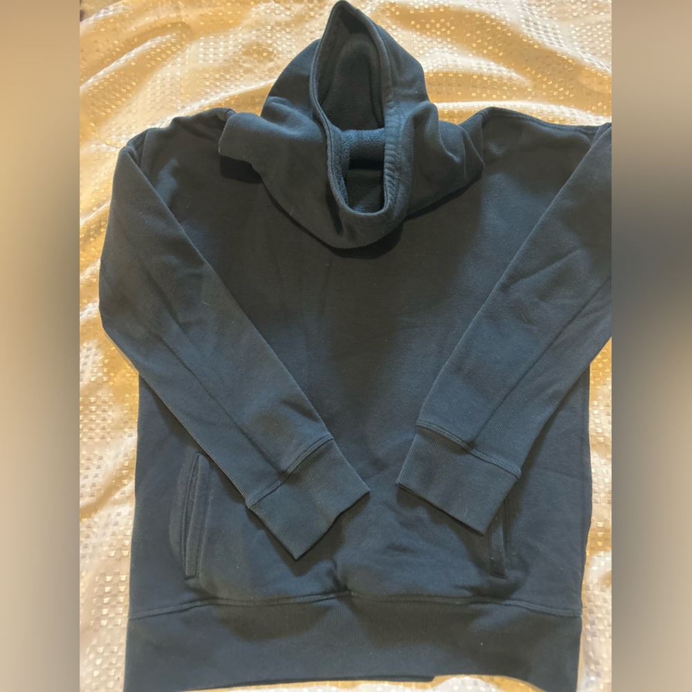 ZYIA Active Dark Hoodie